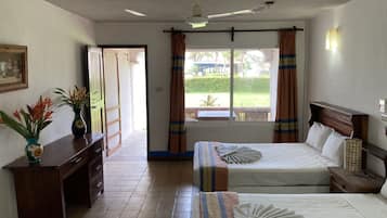 Standard (AC) | Desk, blackout drapes, bed sheets