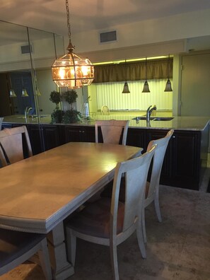 Dining - Newly Renovated Golf Course/Lake Views Best Unit in Wild Pines (Bonita Springs)