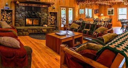 Sun Mountain Ranch Bunkhouse - Near Crater Lake