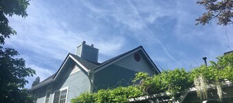 Oak Tower Townhouse-1.5 Blocks to OSF
