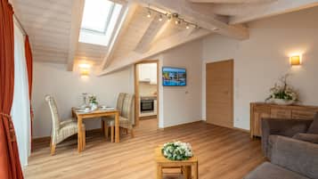 Superior Suite, 2 Bedrooms, Balcony, Mountain View | Property amenity