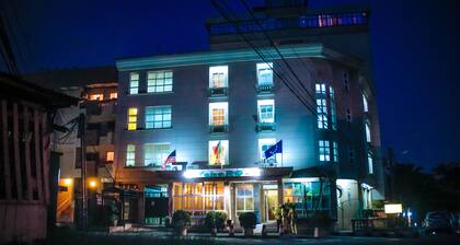 Tchero Hotel