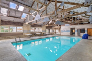 Una piscina techada