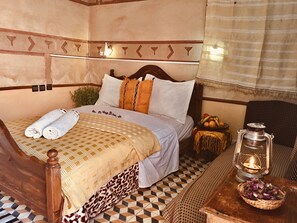 Basic Quadruple Room, 2 Double Beds, Non Smoking, Mountain View - Hôtel panoramique de la vallée (Ait Sedrate Jbel El Soufla)