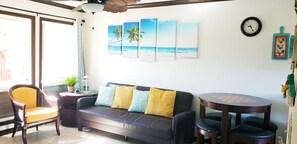 Smart TV, video games, Netflix, streaming services