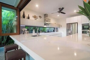 Fridge, microwave, oven, stovetop