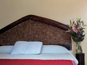 1 chambre, lit parapluie, Wi-Fi gratuit, draps fournis