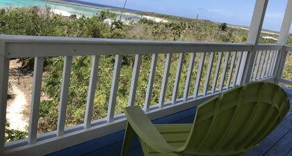 Cottage At Dean's Blue Hole - Walking Distance To The Blue Hole!