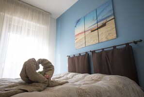 2 bedrooms, in-room safe, iron/ironing board, WiFi - at Simone's house in Viareggio (apt. & beach!) (Viareggio)
