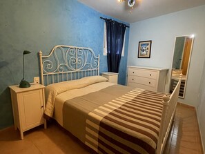 2 bedrooms, iron/ironing board - Alpen1 Edison / 2 Bedrooms (Peñíscola)