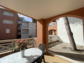 Outdoor dining - Alpen1 Edison / 2 Bredrooms (Peñíscola)