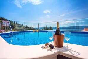 Outdoor pool, a heated pool - Perfect sea view apartment with private and heated pool! (Omiš)