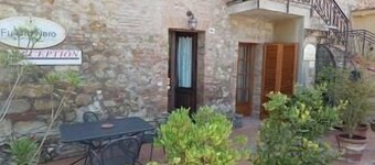 45sqm two-room apartment with independent entrance, kitchen-living room, double bedroom