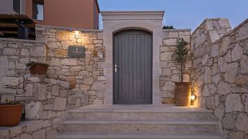 Exterior detail