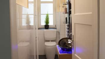 Hair dryer, towels, soap, shampoo