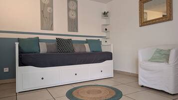 1 chambre, fer et planche Ă repasser, lit parapluie, Wi-Fi gratuit