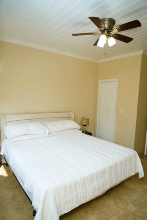 1 Schlafzimmer, kostenloses WLAN, Bettwäsche