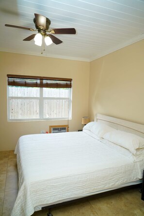 1 soverom, internettilgang og sengetøy