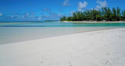 Sunny Daze, 1 bed 1 bath with beach access