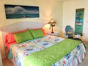 2 bedrooms, iron/ironing board, WiFi, bed sheets - 2 Bedroom, 2 Bath Gulf Front Condo Suite Right On The Beach! (Indian Shores)