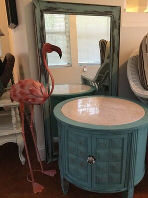 Interior - Orange Blossom in Historic McIntosh (McIntosh)