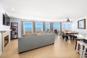 TV, fireplace - Large Beachfront 3 Bedroom Condo (Imperial Beach)