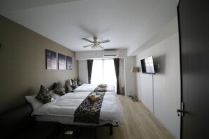 Soundproofing, iron/ironing board, free WiFi, bed sheets - Best Residence Kujo 502 (Osaka)