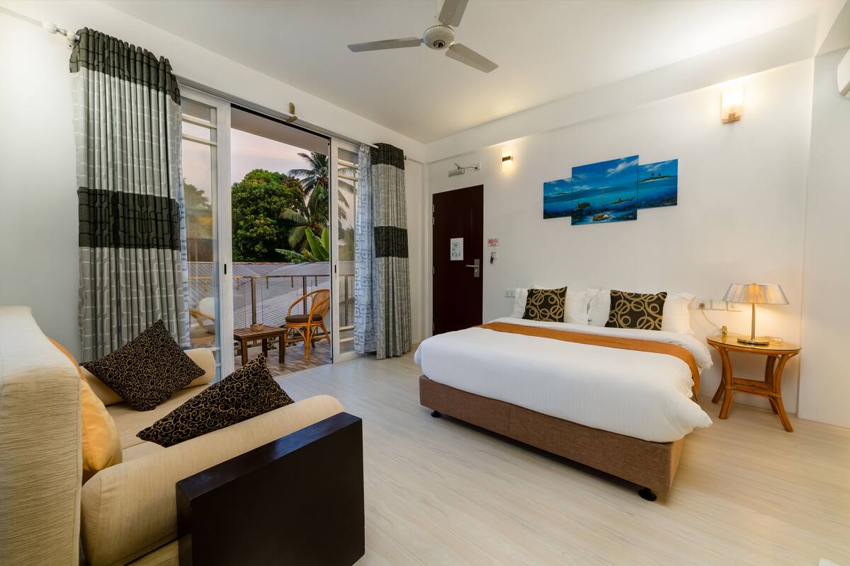 Honeymoon Villa