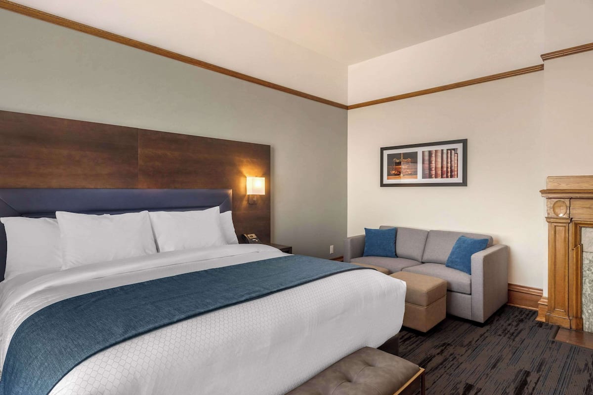 Standardzimmer, 1 King-Bett und Schlafsofa