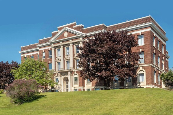 Exterior - The Courthouse Hotel, an Ascend Collection Hotel (Thunder Bay)