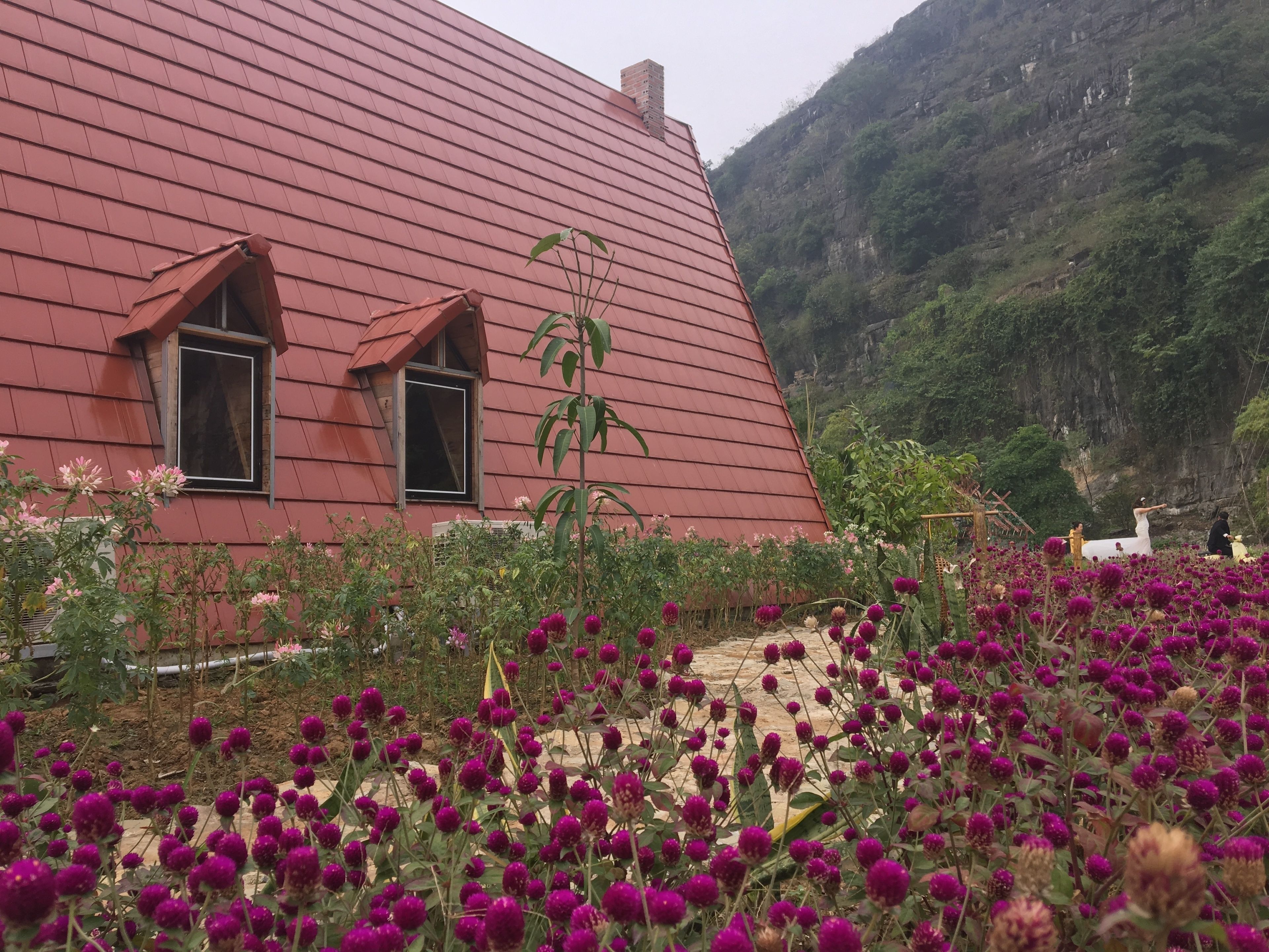 minibar, desk, soundproofing, free wifi