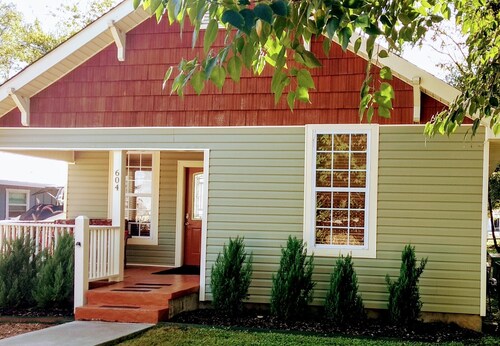 Book it, and see why our guests love us!
Private yard for your pet with pet fee