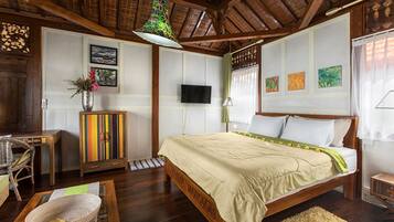 1 bedroom, iron/ironing board, Internet, bed sheets