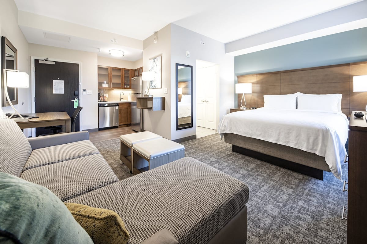 1 bedroom, premium bedding, individually furnished, desk