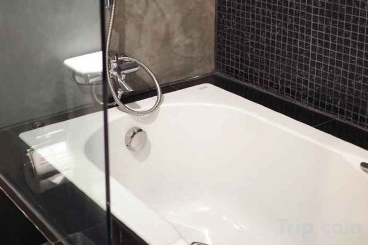 Salle de bain | Douche, douche cascade, articles de toilette (gratuits)