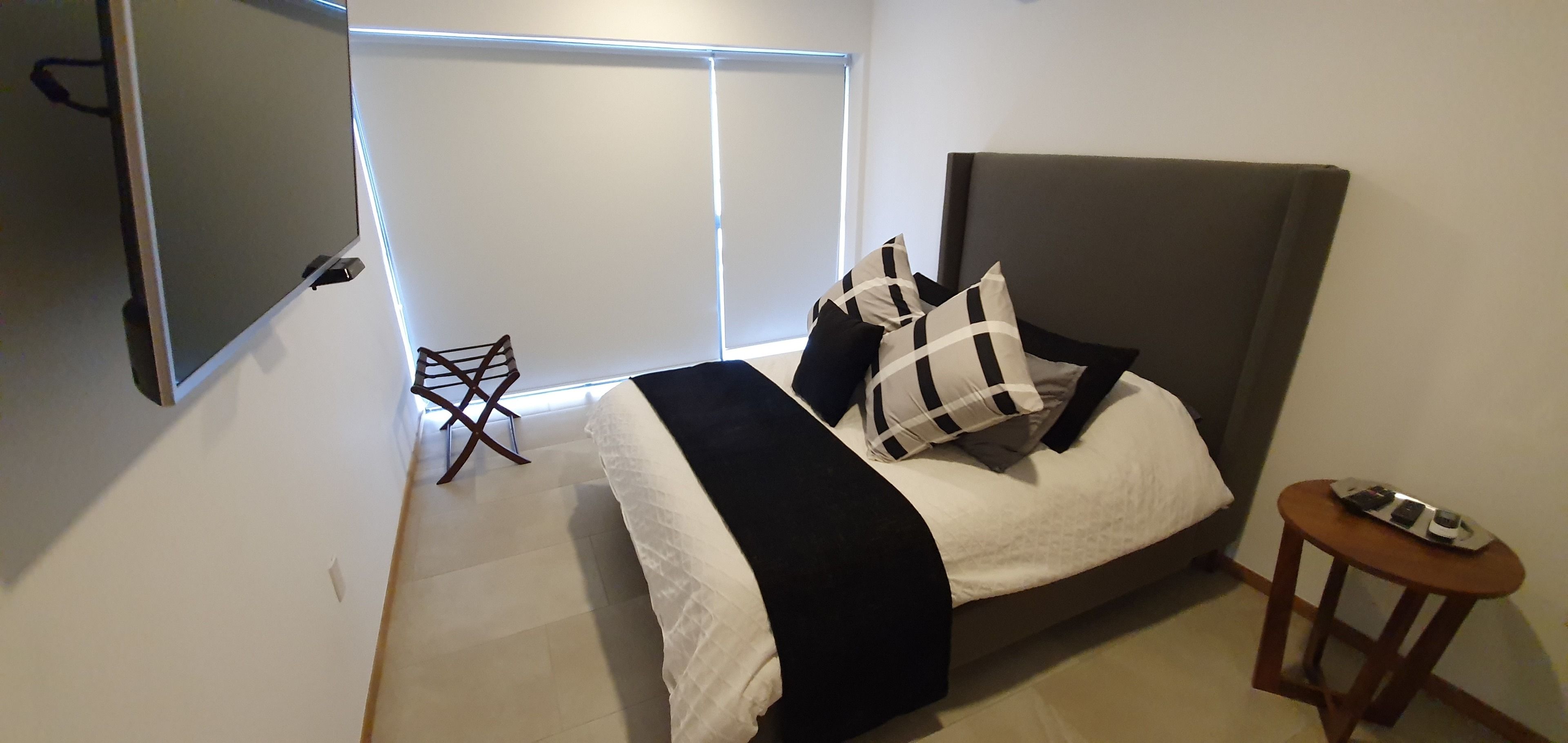 premium double room, 1 double bed | desk, soundproofing, iron/ironing board, free wifi