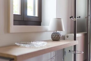 Villa Luxe (Joana) | Coin séjour | TV connectée, cheminée, Netflix