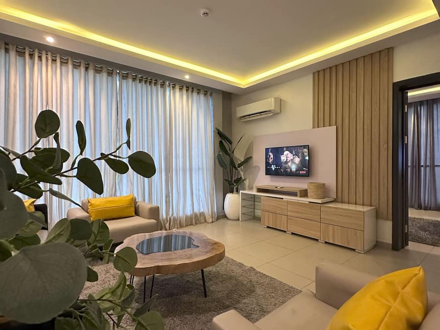Deluxe Room, Accessible, City View | Premium bedding, down comforters, in-room safe, desk