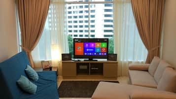 Basic Apartment, 3 Bedrooms | Ruang tamu | TV skrin rata