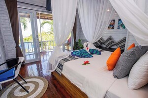 华丽客房, 使用泳池, 海景 | 1 多间卧室、迷你吧、遮光窗帘、免费 WiFi