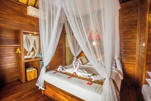 1 bedroom, minibar, blackout drapes, free WiFi