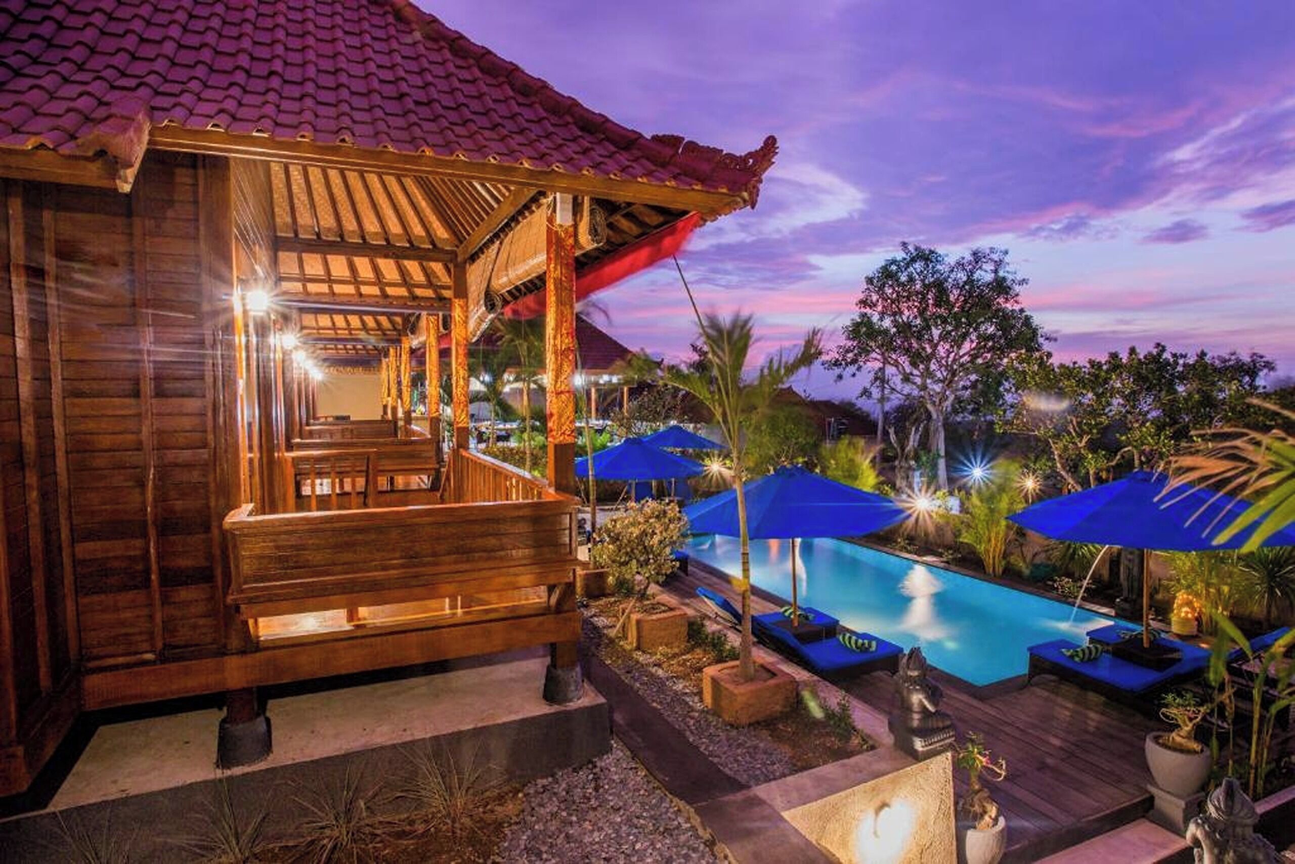 Deluxe Room, Pool Access, Sea View | 1 bedroom, minibar, blackout drapes, free WiFi