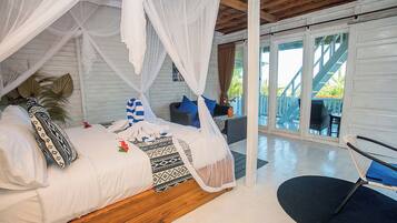 Room, 2 Bedrooms, Kitchen, Pool View