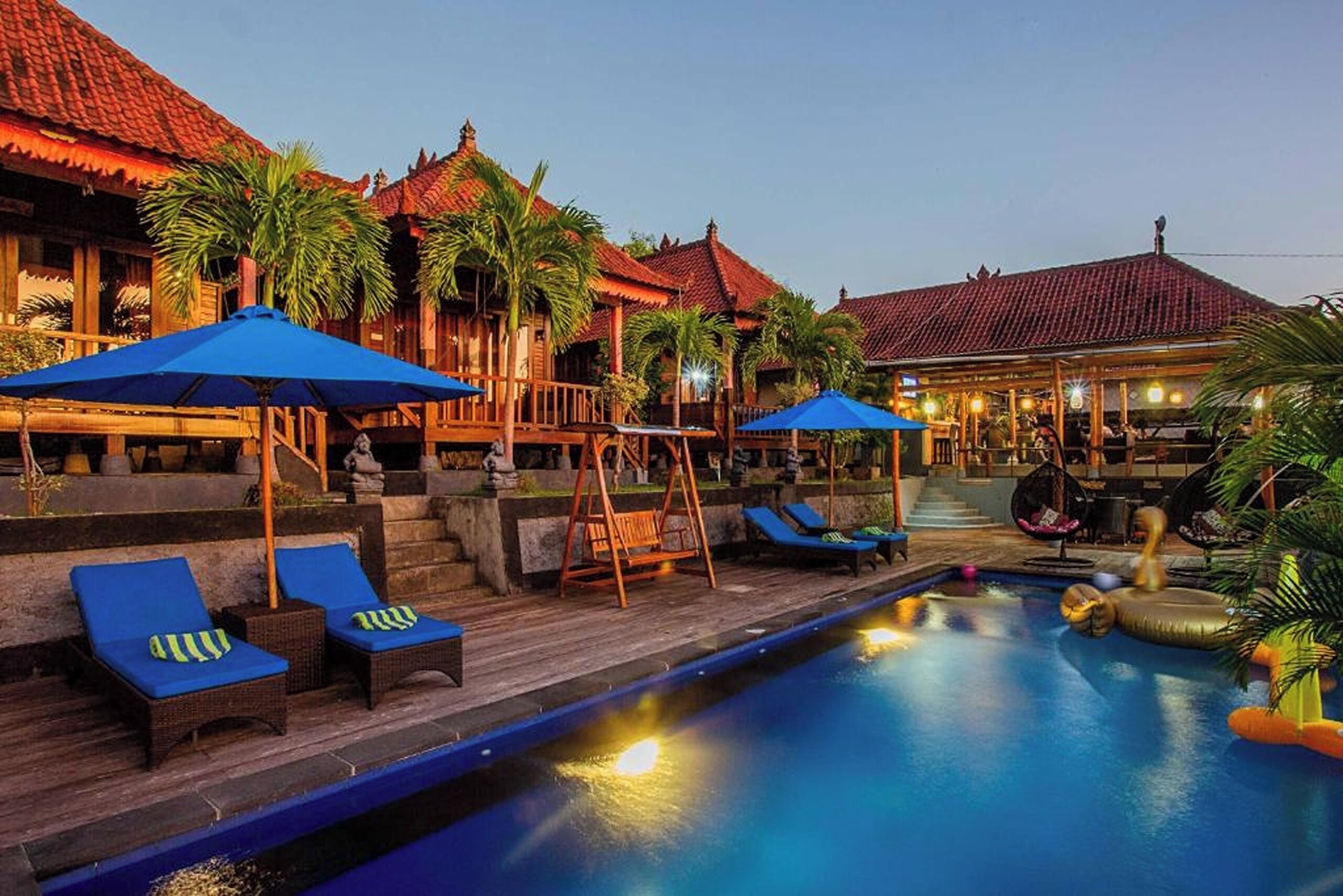 1 habitación, minibar, cortinas blackout y wifi gratis 