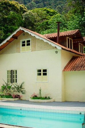 Piscina externa