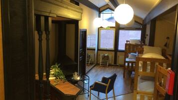 Habitación familiar | Wifi gratis y ropa de cama