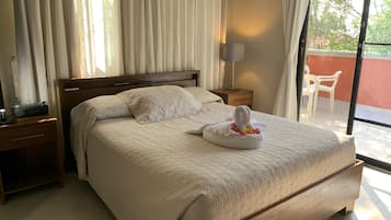 4 soverom, safe på rommet, strykejern/-brett og wi-fi (inkludert)