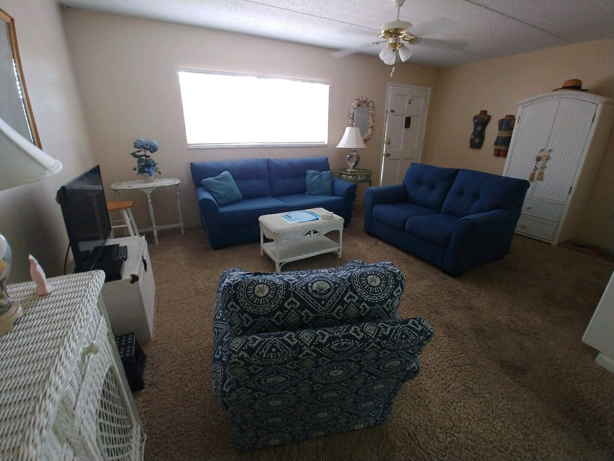 Furnished One Bedroom Condo. Water View, Heated Pool,remodeled marble bathroom.