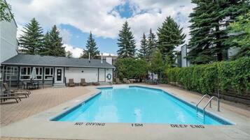 Außenpool, beheizter Pool