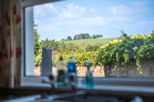 St Anns - beautiful detached cottage in Torquay